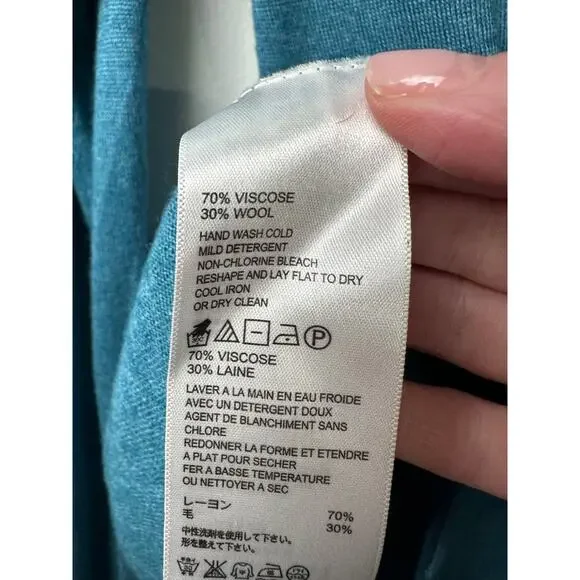 TOMMY BAHAMA turtle cowl neck SWEATER FOR WOMEN Size M Blue Wool Blend A11 - Picture 3 of 5